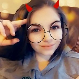 Meet your Posher, Kylee